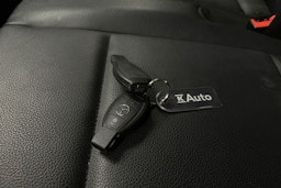 musta Mercedes-Benz Vito 2020 kuva 26.