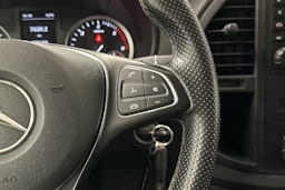 valkoinen Mercedes-Benz Vito 2020 kuva 8.