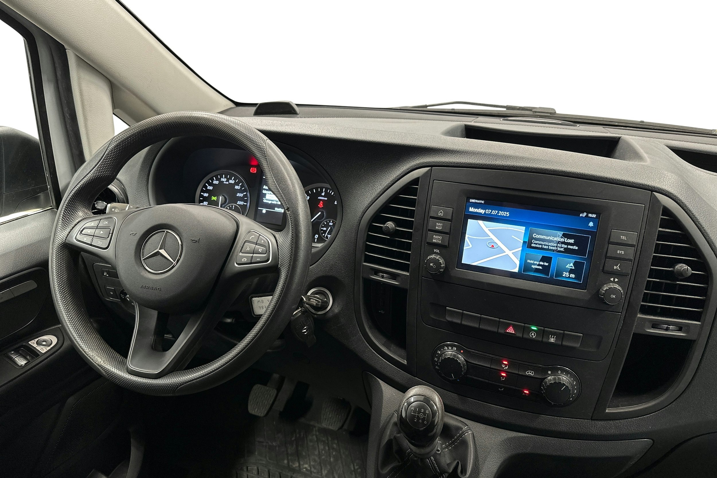 valkoinen Mercedes-Benz Vito 2020 kuva 7.