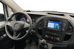 valkoinen Mercedes-Benz Vito 2020 kuva 7.