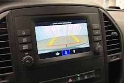 valkoinen Mercedes-Benz Vito 2020 kuva 24.