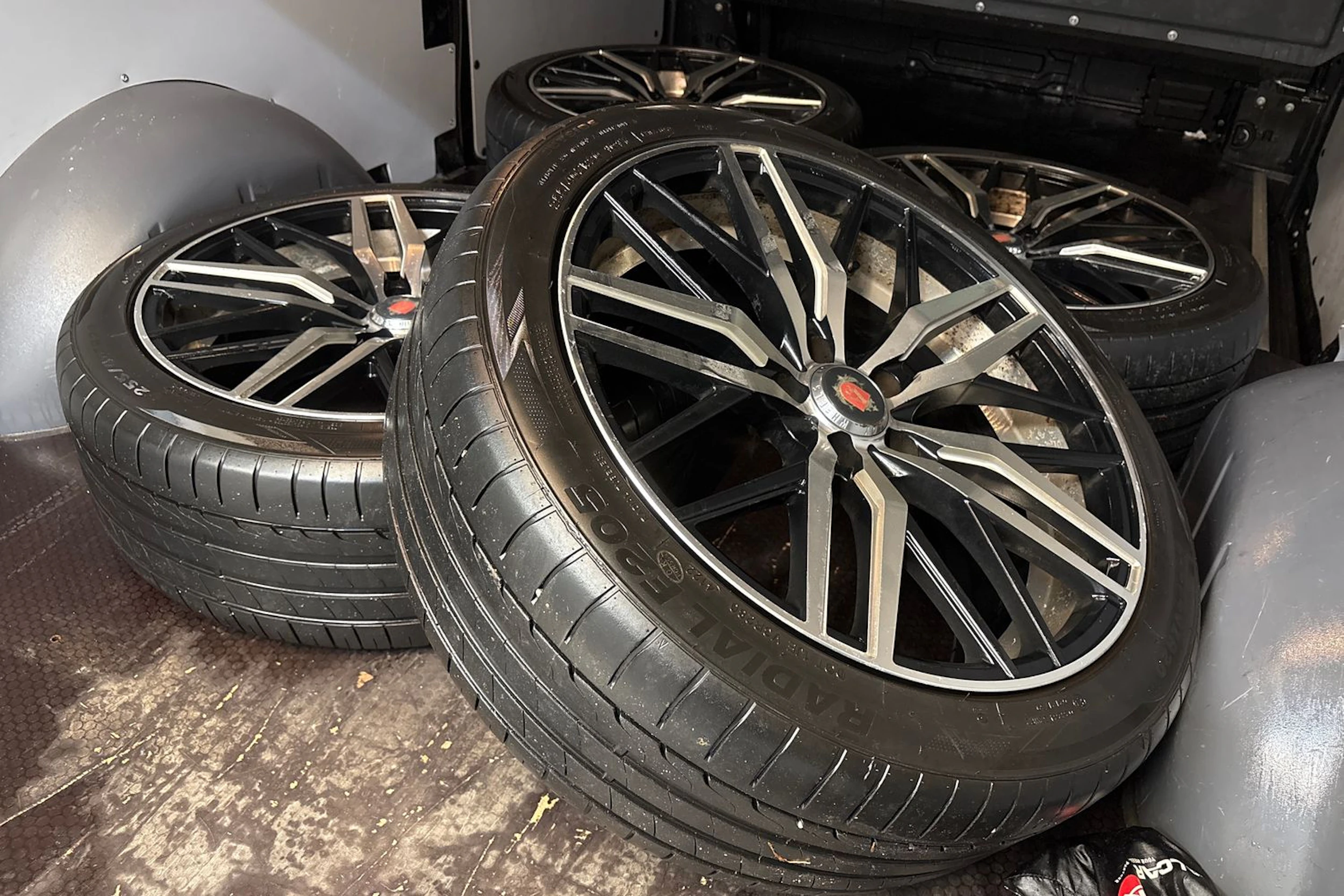 Musta Mercedes-Benz VITO 2020 kuva 11.