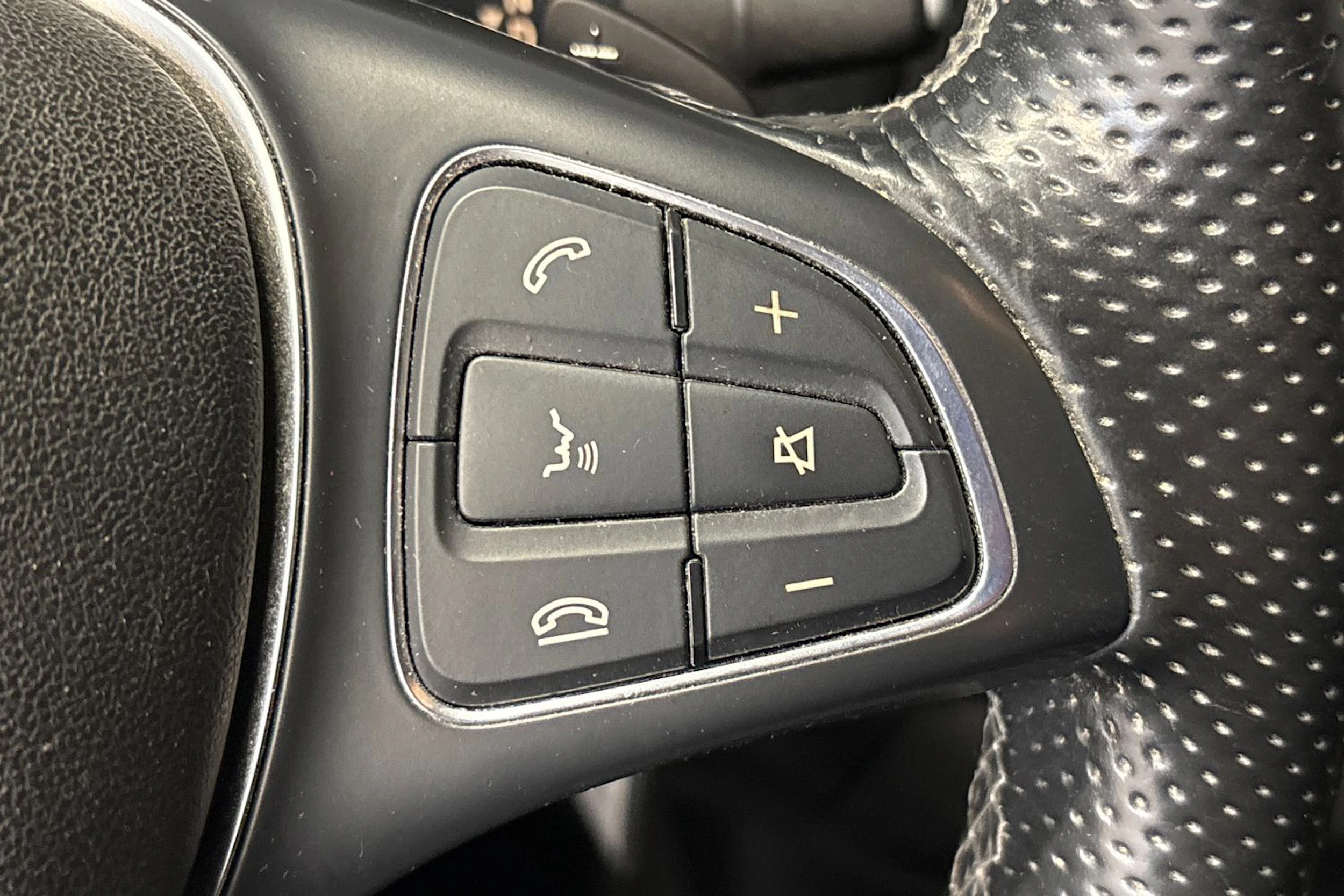 Musta Mercedes-Benz VITO 2020 kuva 21.