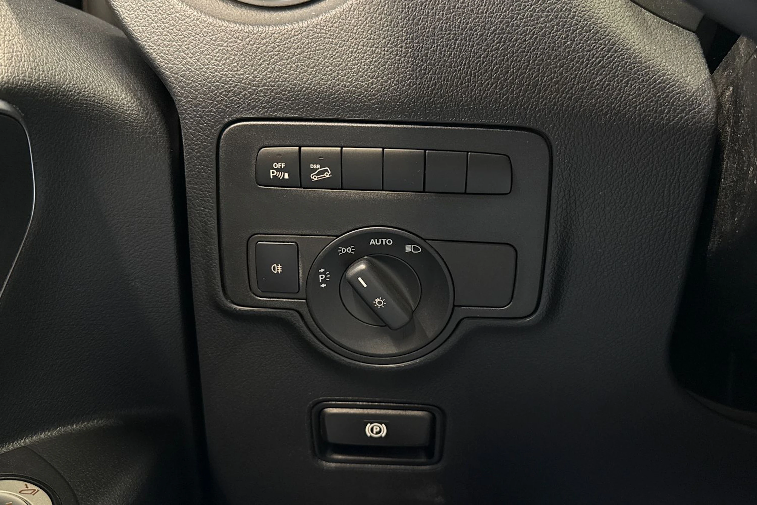 harmaa Mercedes-Benz Vito 2020 kuva 23.