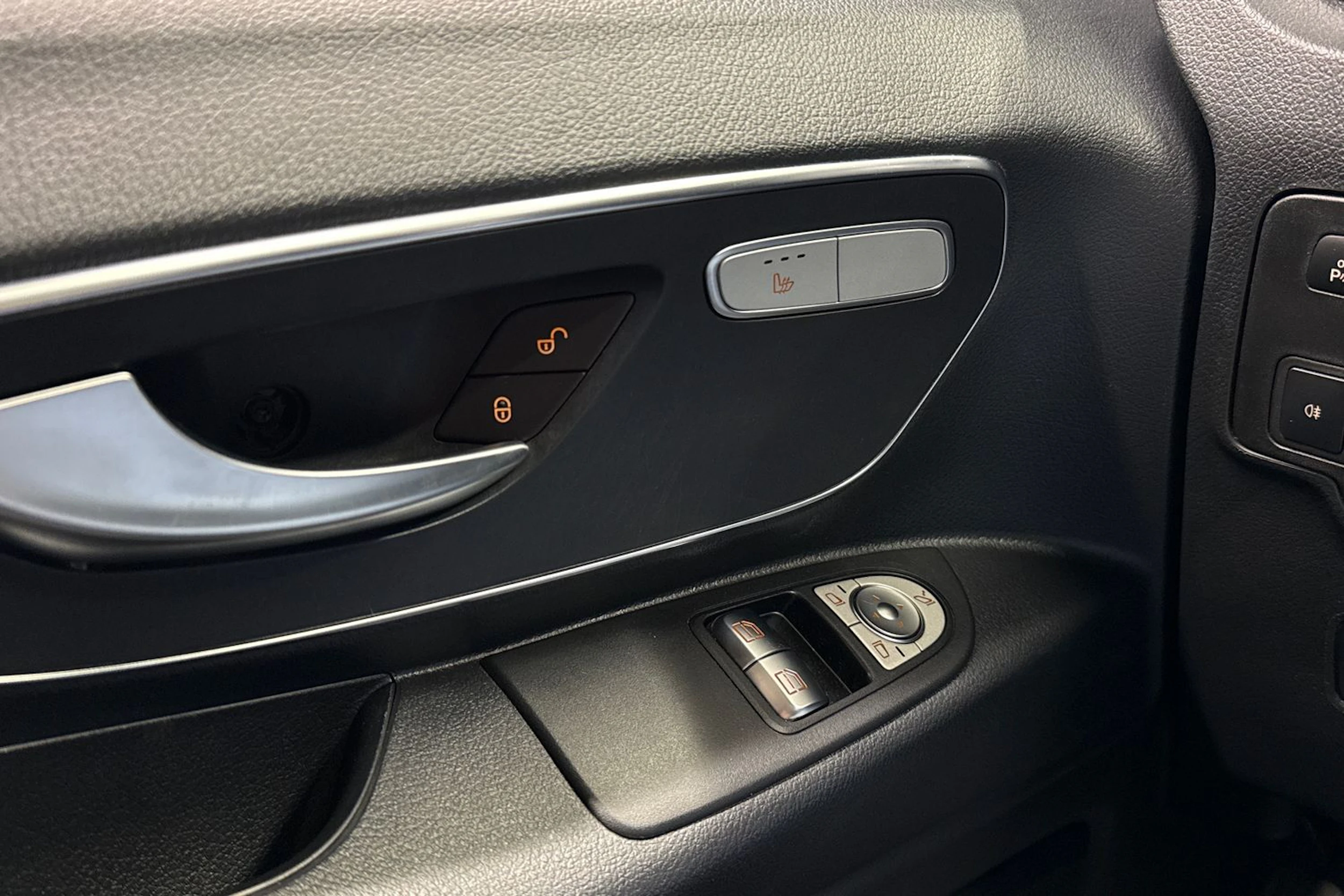 harmaa Mercedes-Benz Vito 2020 kuva 24.
