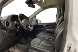valkoinen Mercedes-Benz Vito 2020 kuva 3.