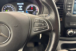 valkoinen Mercedes-Benz Vito 2020 kuva 11.