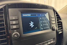 valkoinen Mercedes-Benz Vito 2020 kuva 15.