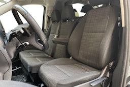 musta Mercedes-Benz Vito 2020 kuva 9.