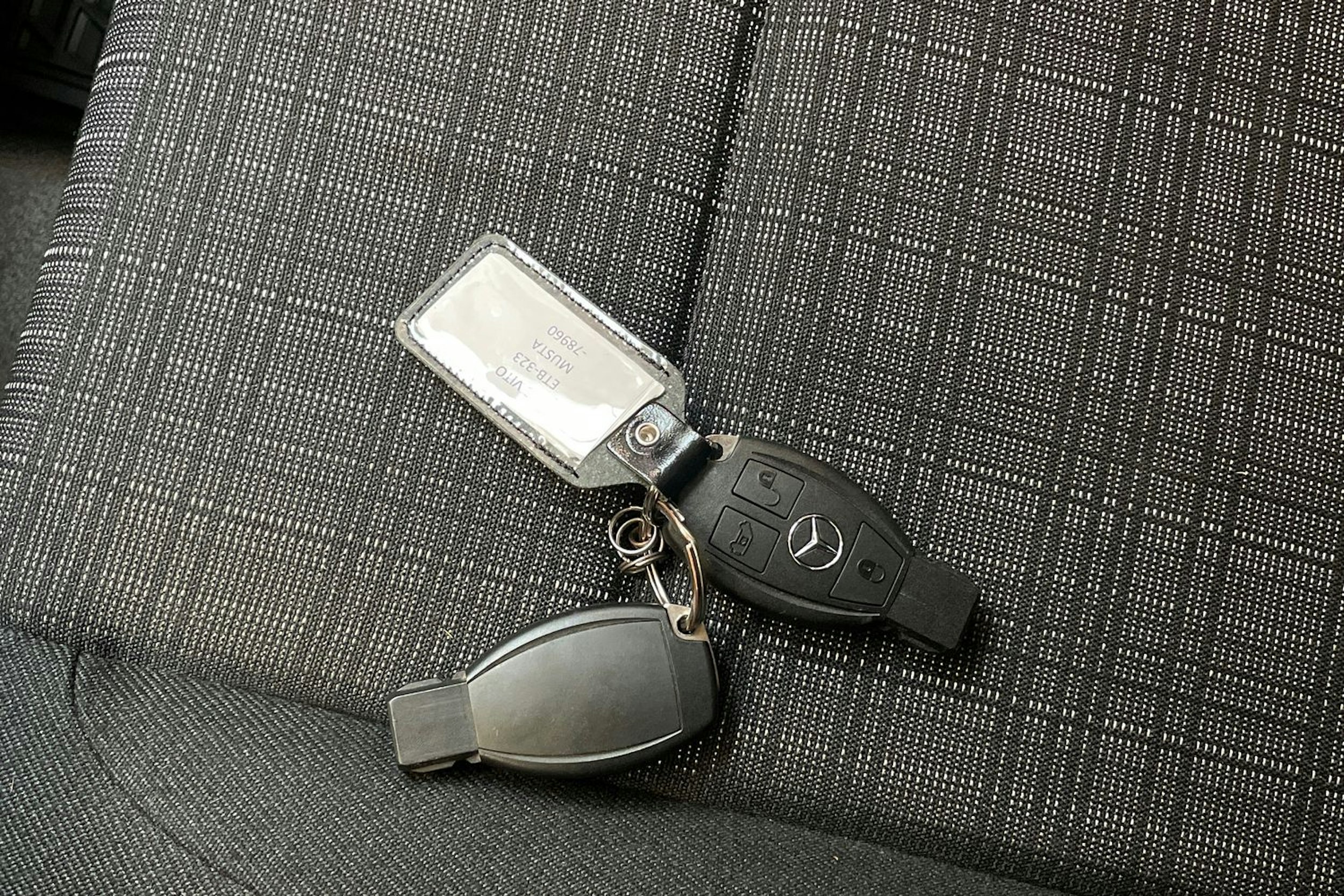 musta Mercedes-Benz Vito 2020 kuva 24.