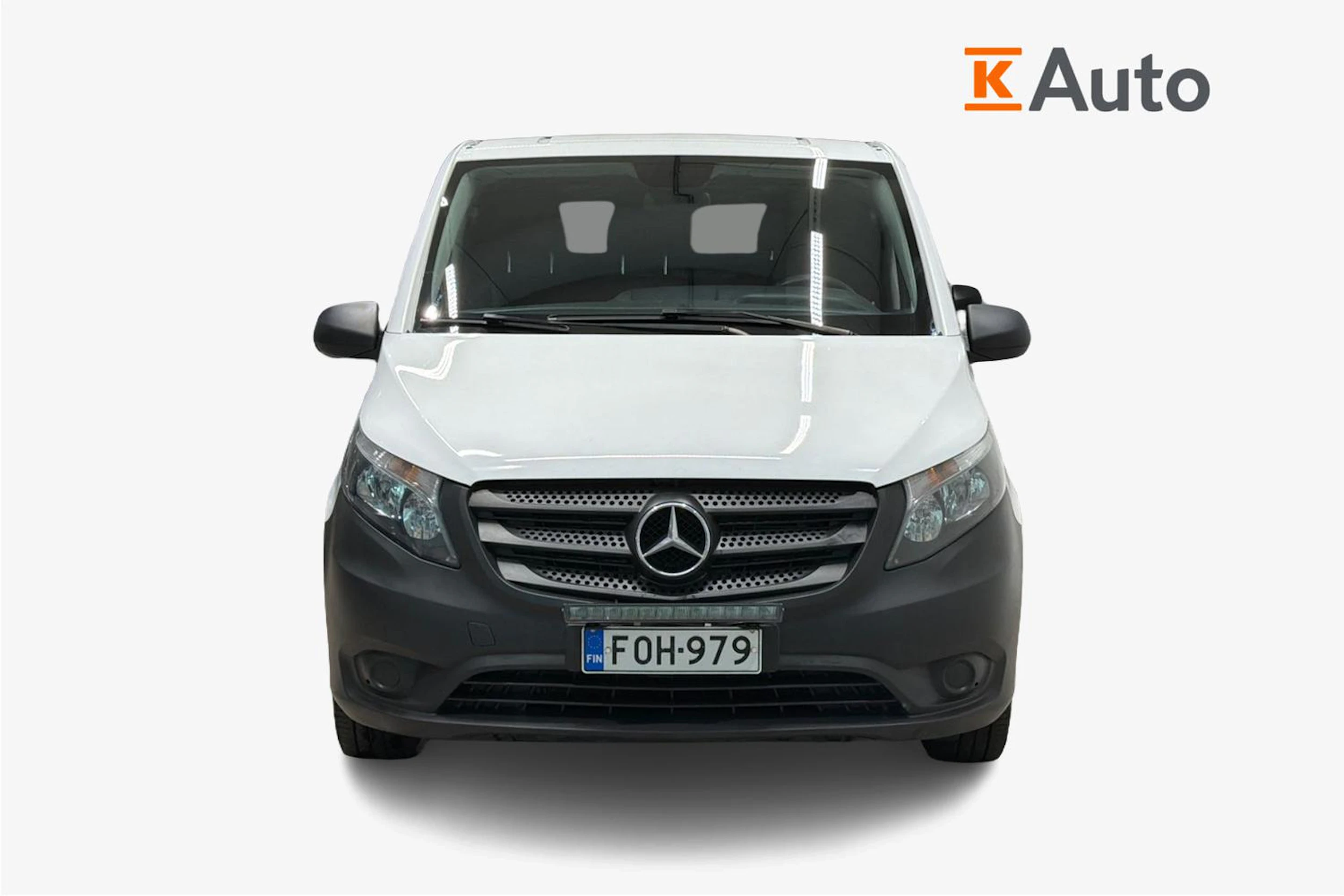 valkoinen Mercedes-Benz Vito 2020 kuva 5.