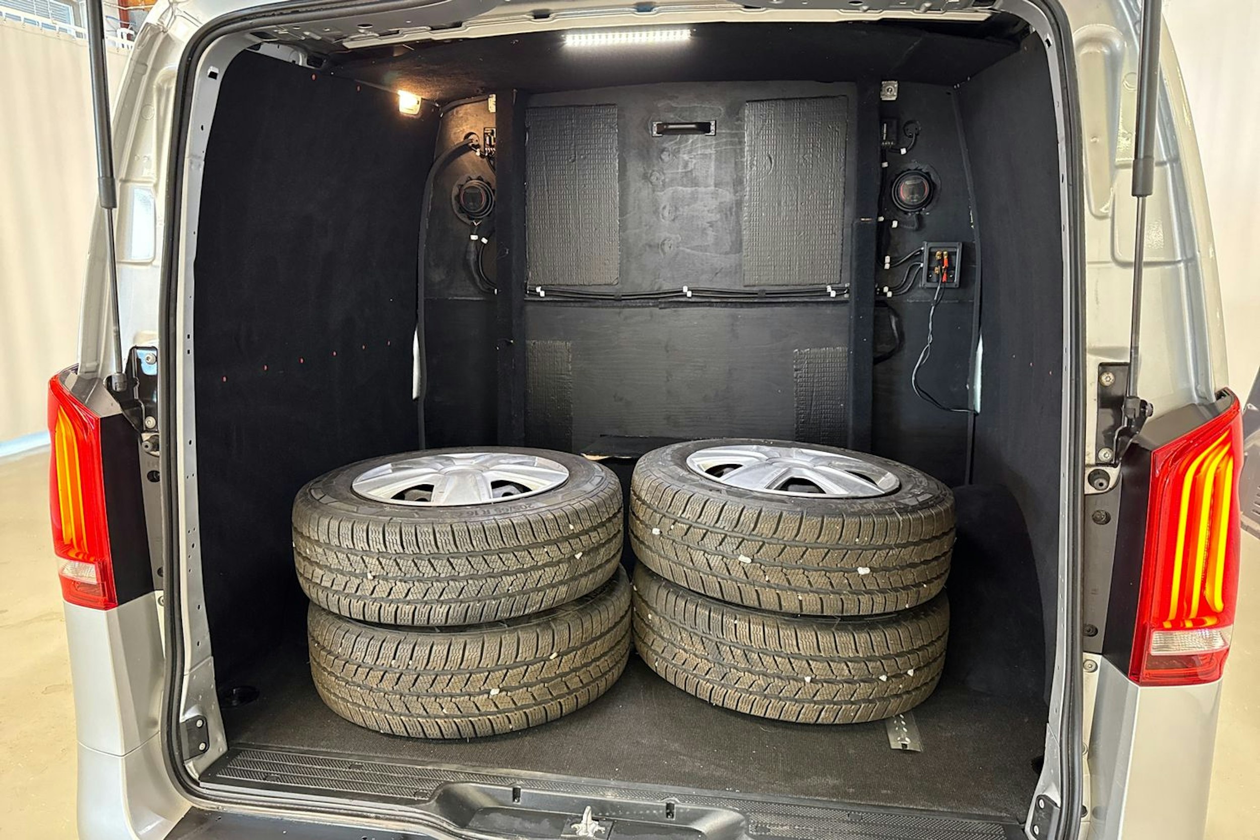 hopea Mercedes-Benz Vito 2020 kuva 22.