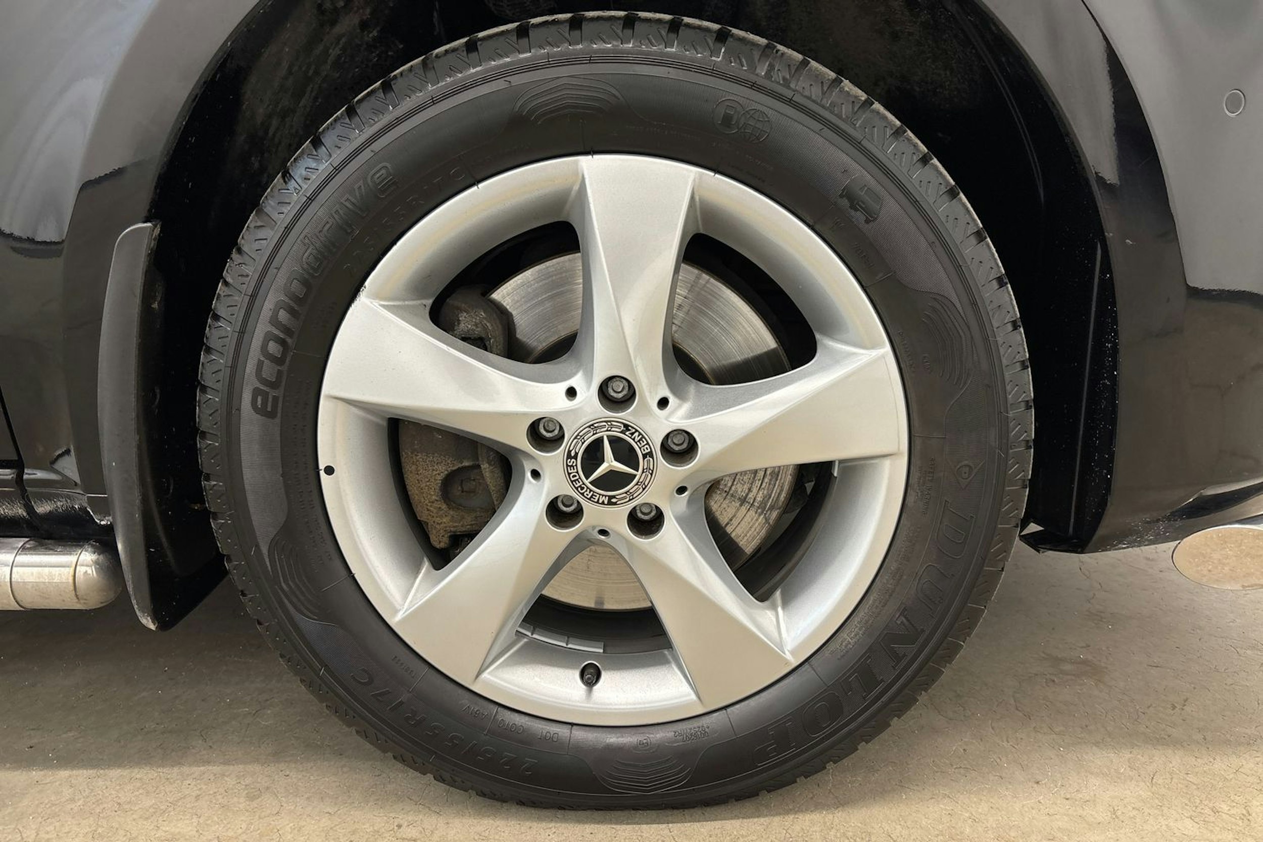 musta Mercedes-Benz Vito 2020 kuva 11.