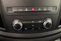 musta Mercedes-Benz Vito 2020 kuva 22.