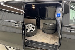 musta Mercedes-Benz Vito 2020 kuva 16.