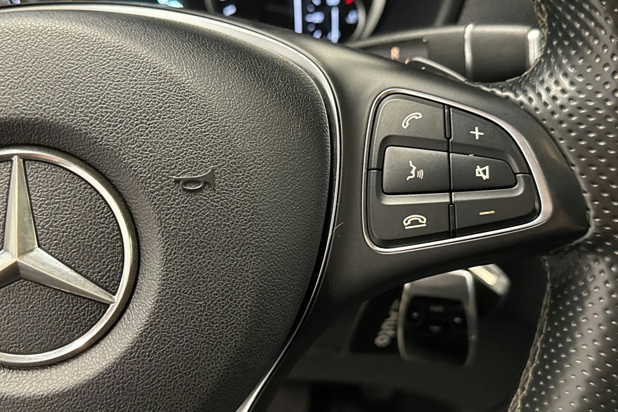 musta Mercedes-Benz Vito 2020 kuva 21.