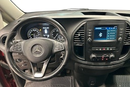 punainen Mercedes-Benz Vito 2020 kuva 9.