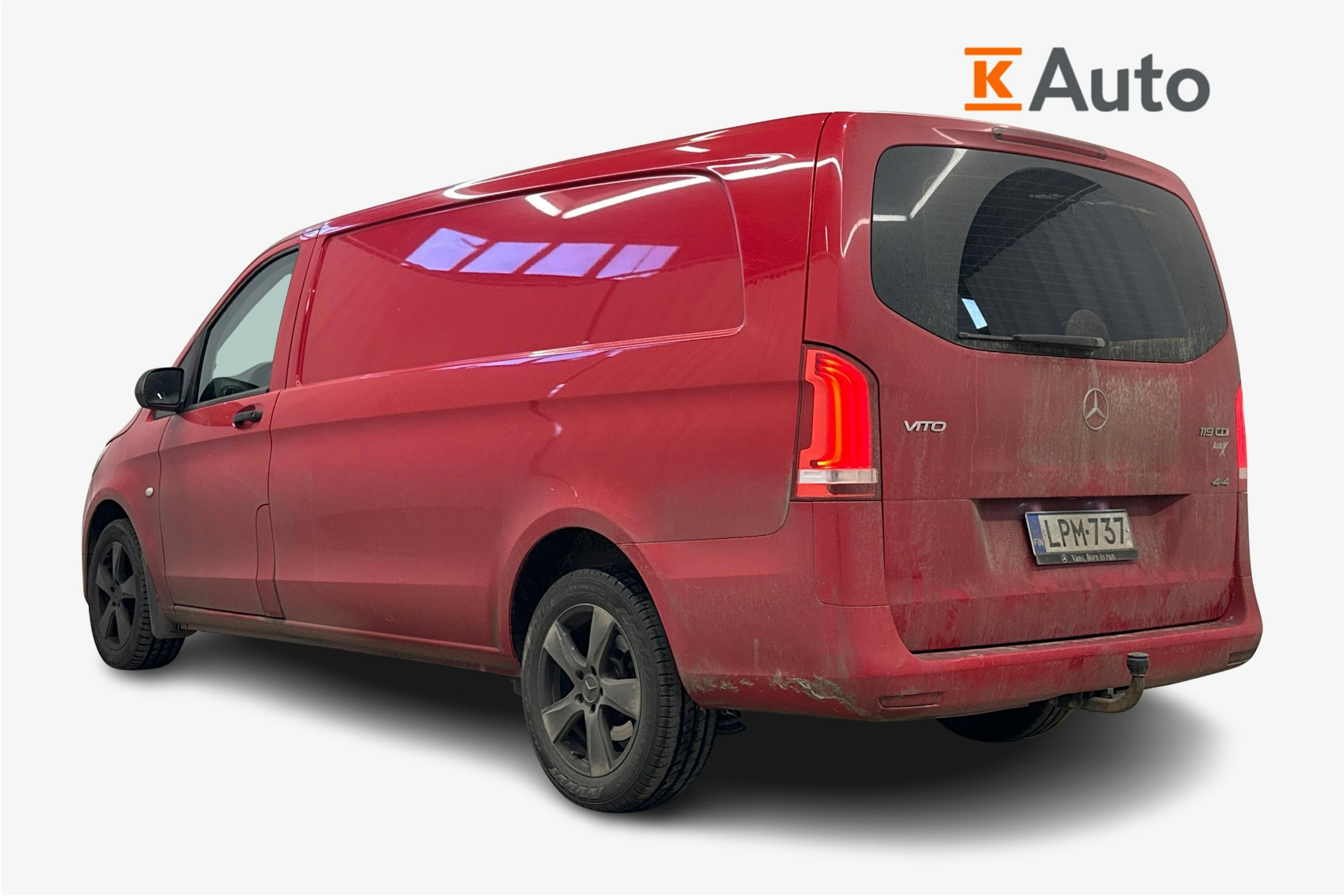 punainen Mercedes-Benz Vito 2020 kuva 2.