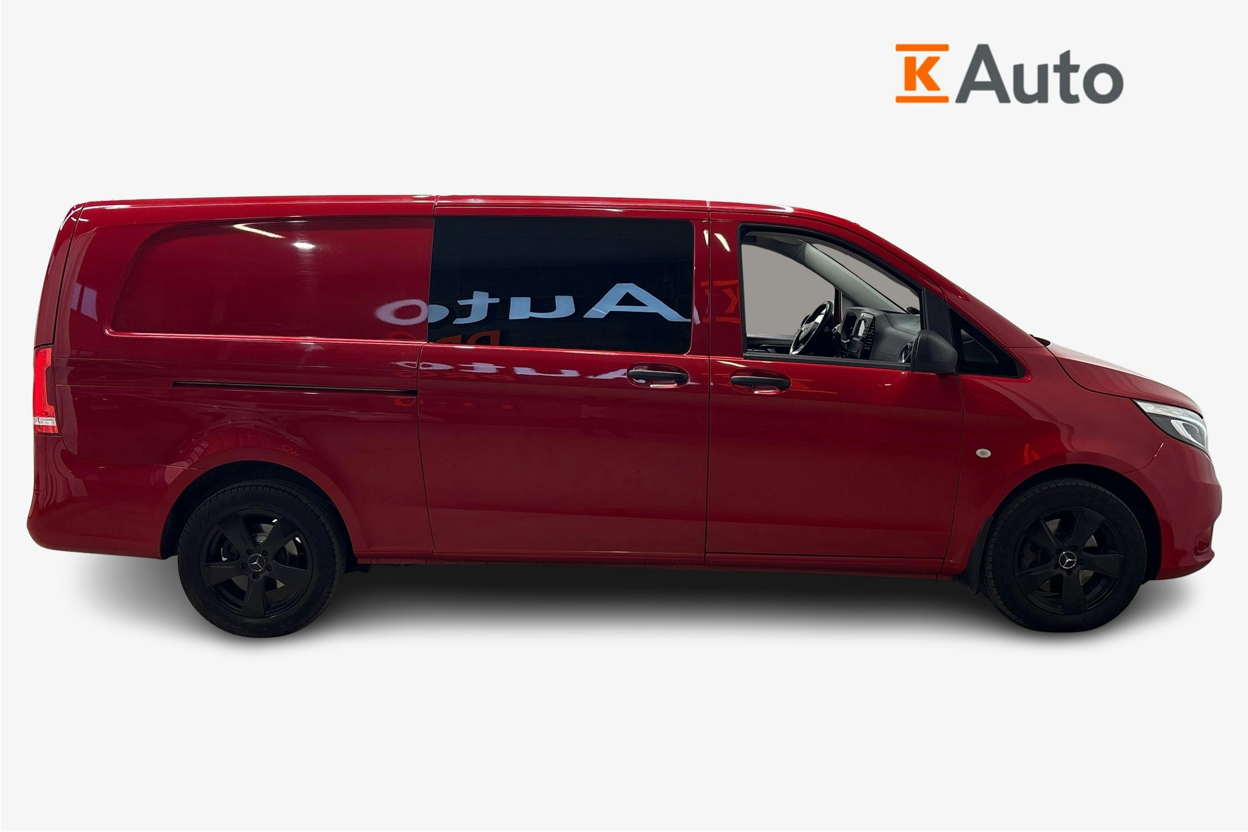 punainen Mercedes-Benz Vito 2020 kuva 7.