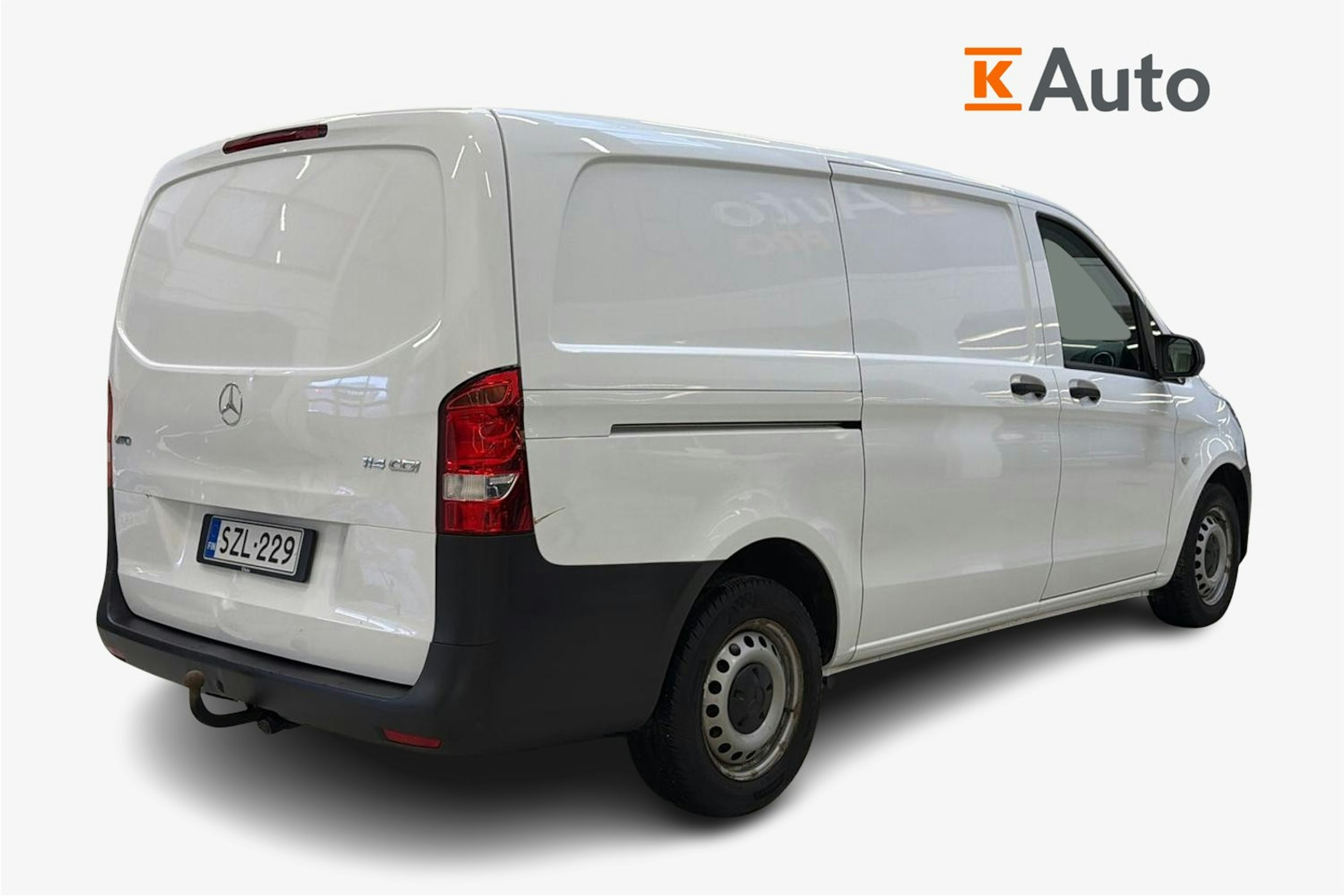 valkoinen Mercedes-Benz Vito 2020 kuva 3.