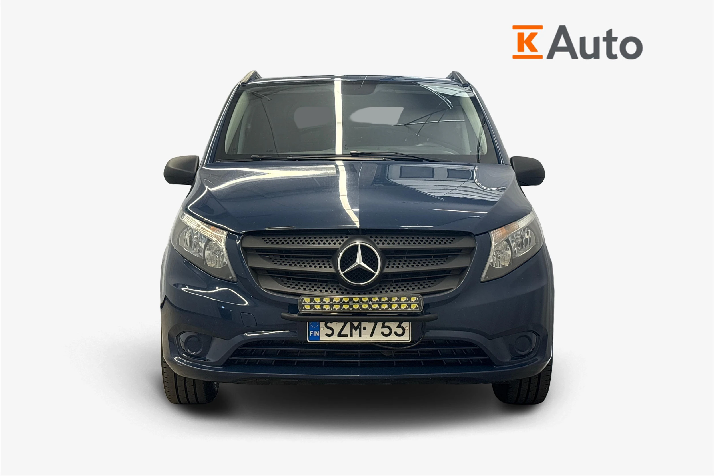 sininen Mercedes-Benz Vito 2020 kuva 4.