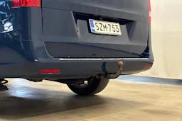 sininen Mercedes-Benz Vito 2020 kuva 22.