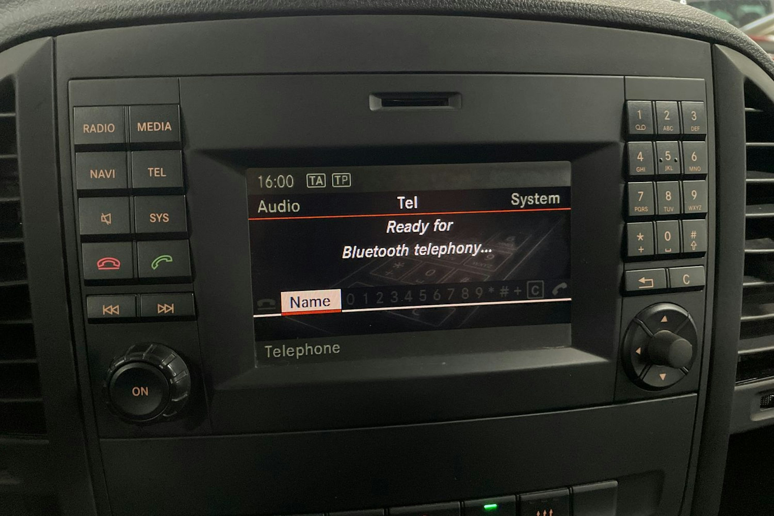 Valkoinen Mercedes-Benz VITO 2020 kuva 19.