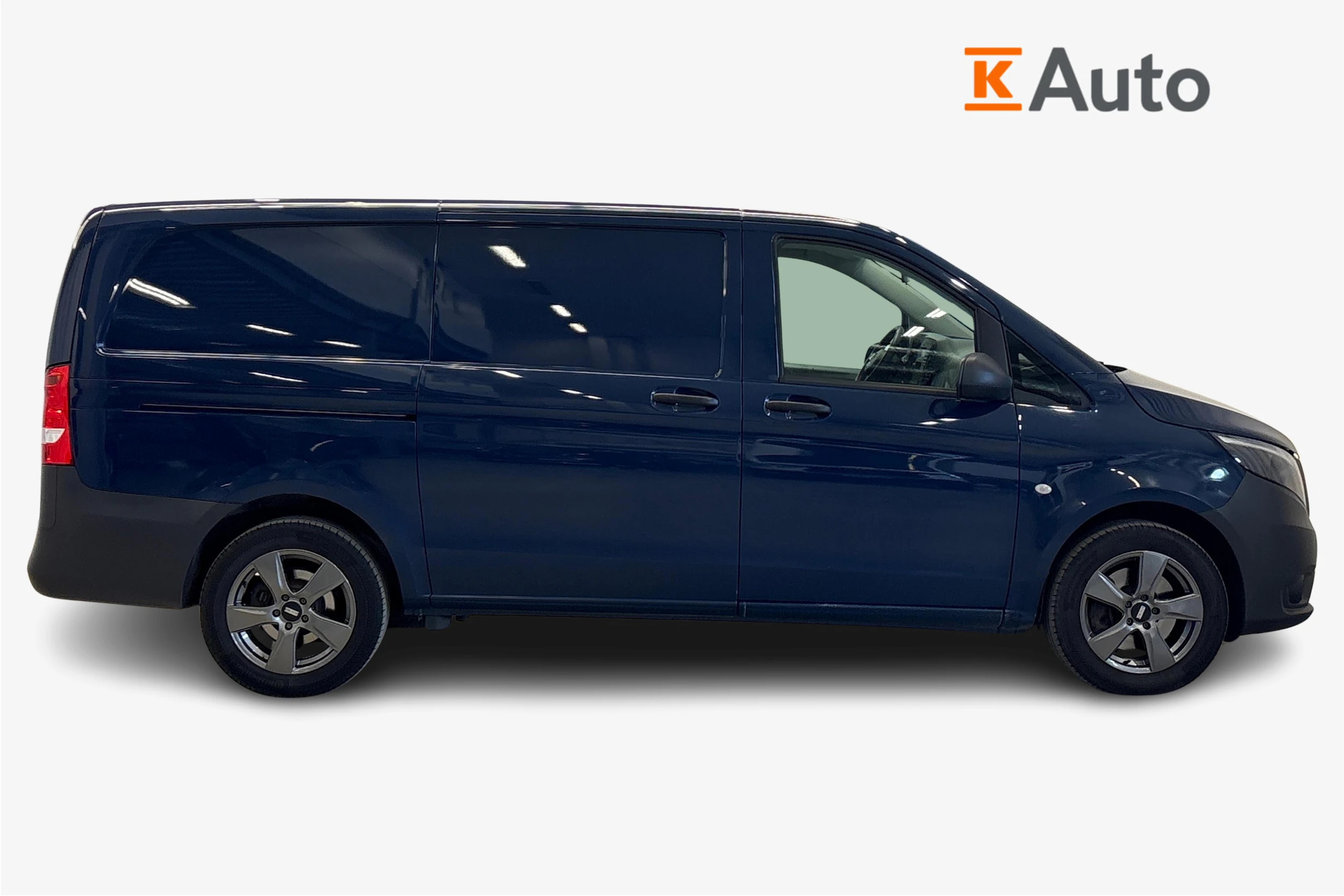 sininen Mercedes-Benz Vito 2020 kuva 5.