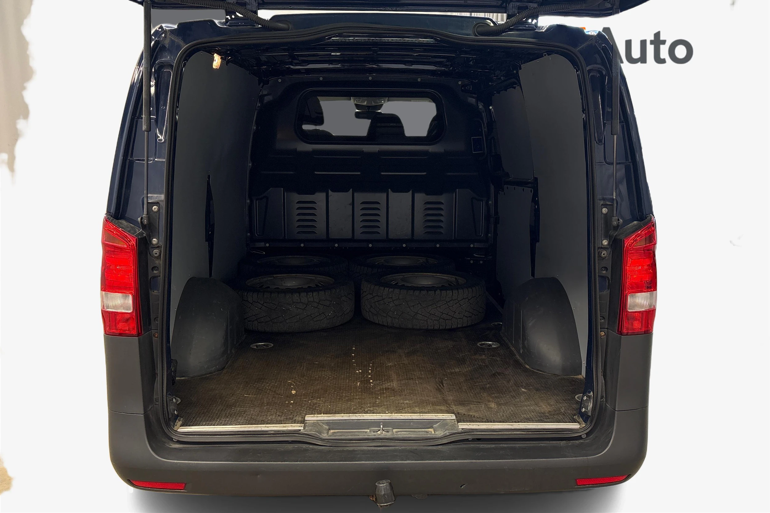 sininen Mercedes-Benz Vito 2020 kuva 9.
