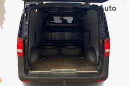 sininen Mercedes-Benz Vito 2020 kuva 9.