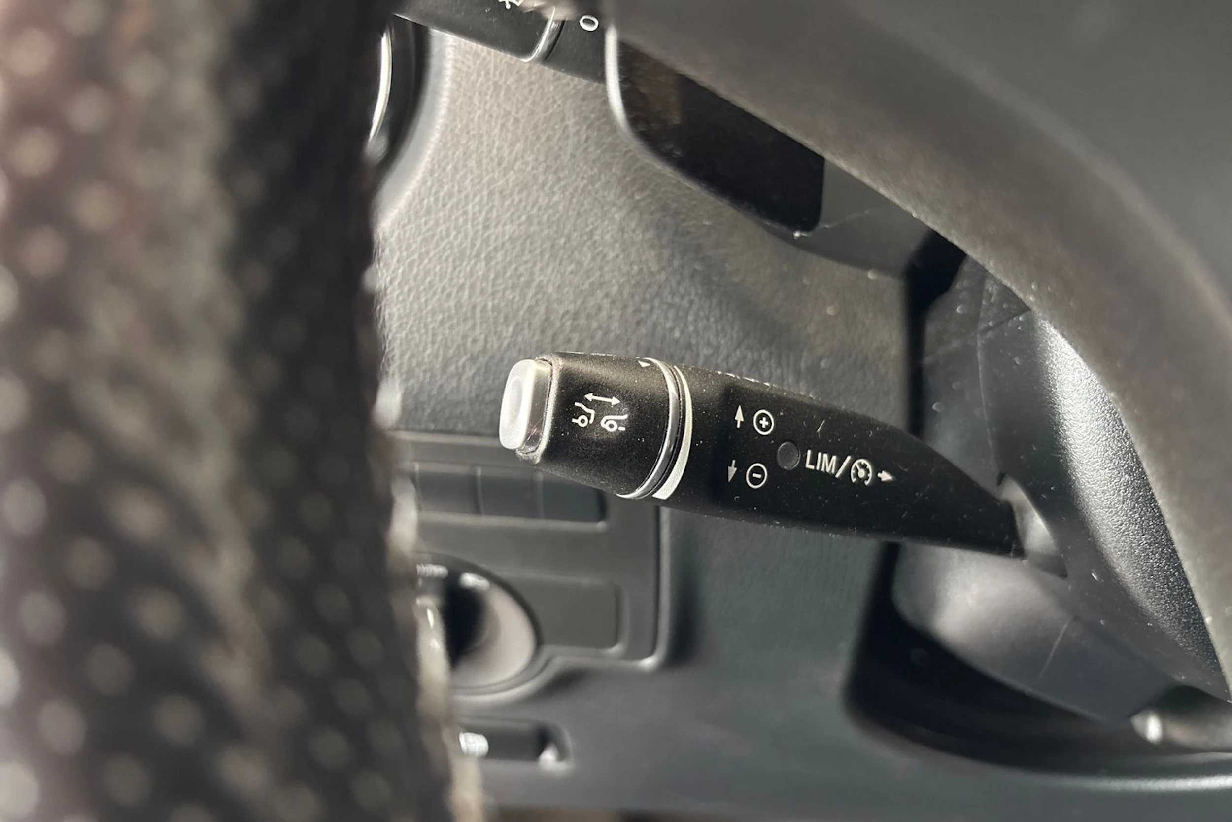 vihreä Mercedes-Benz Vito 2020 kuva 4.