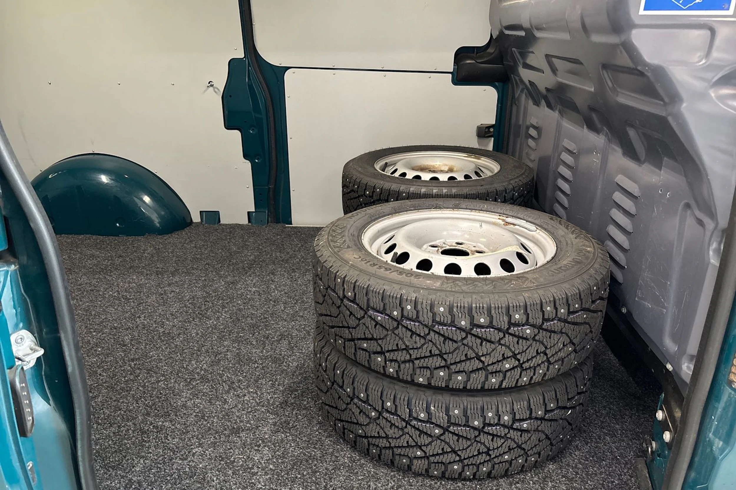 vihreä Mercedes-Benz Vito 2020 kuva 9.