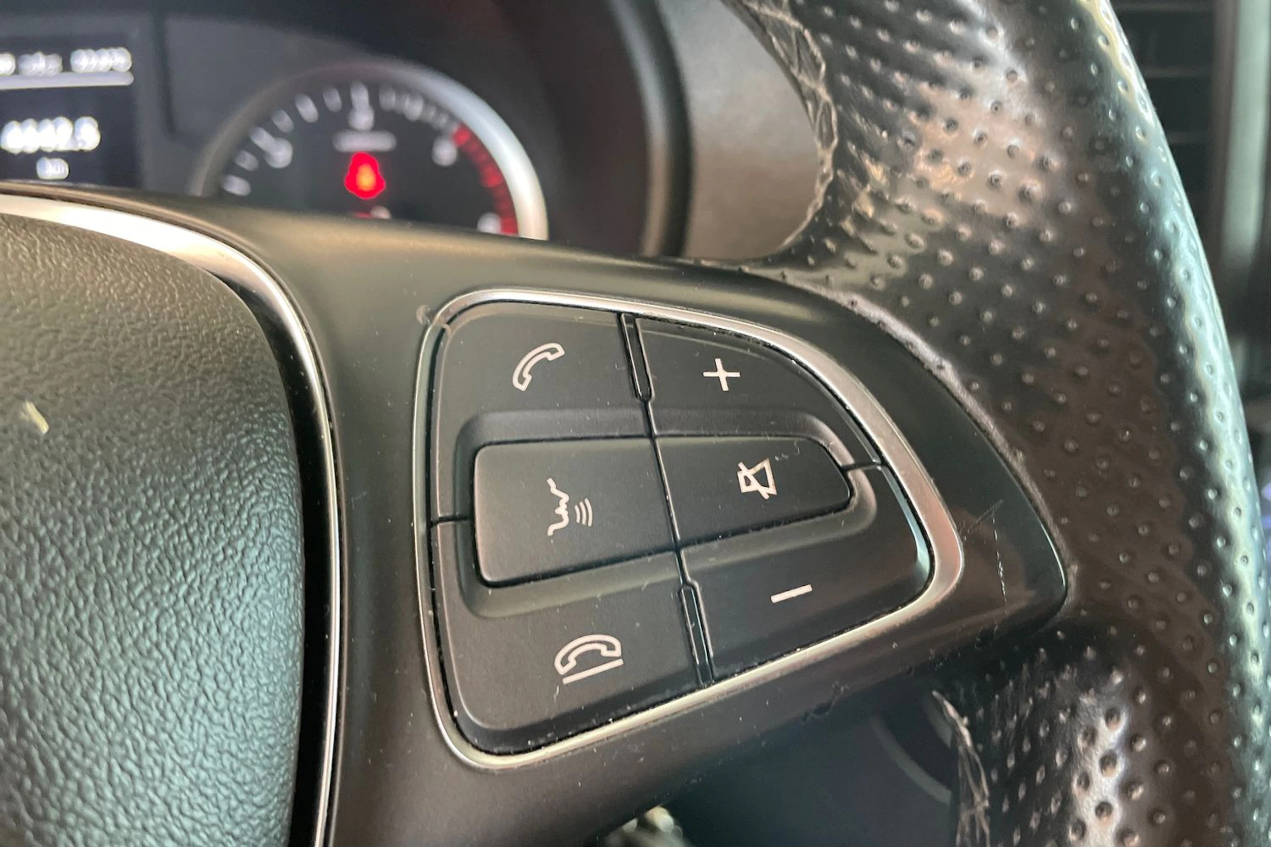 Valkoinen Mercedes-Benz VITO 2020 kuva 15.