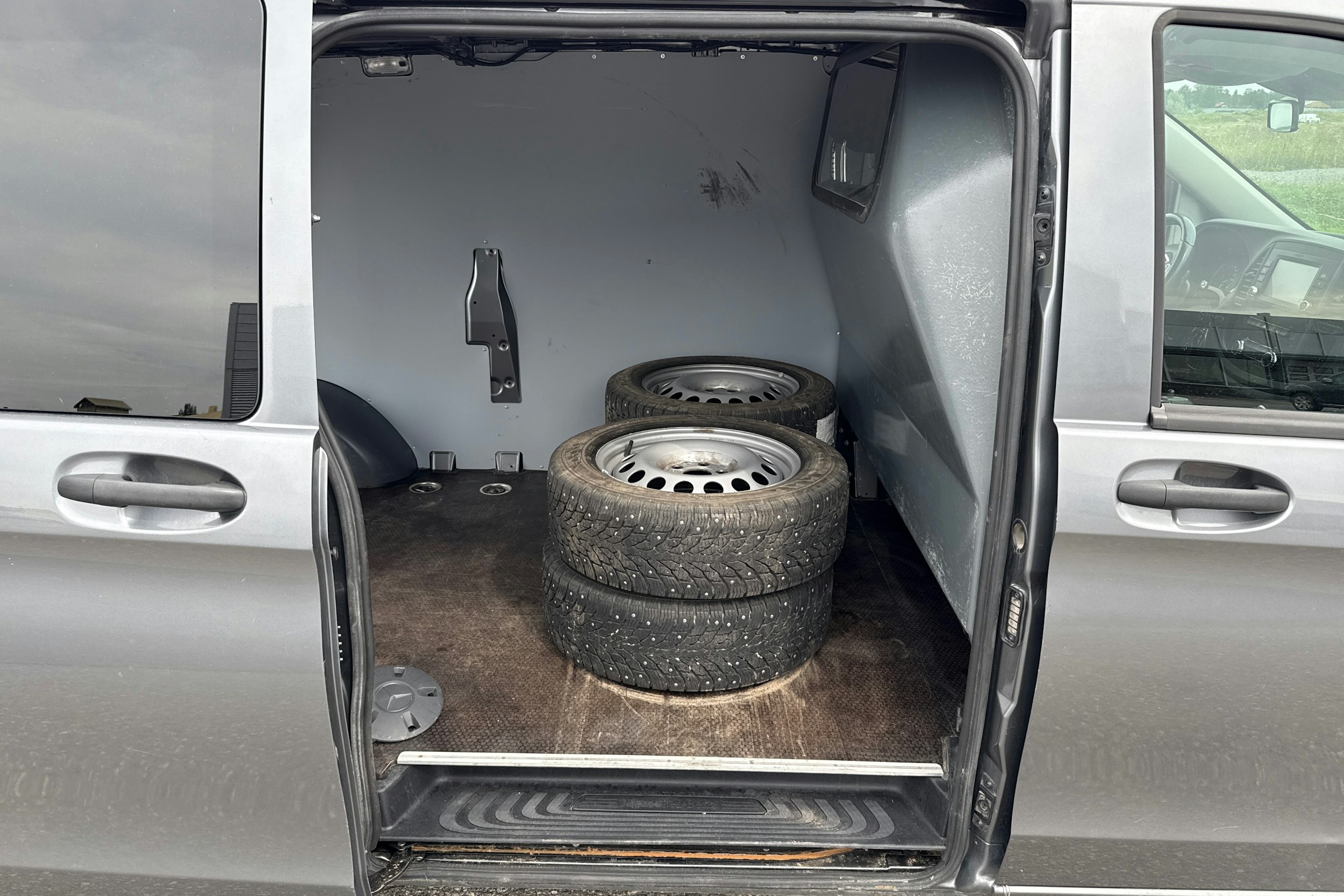 Harmaa Mercedes-Benz VITO 2020 kuva 20.