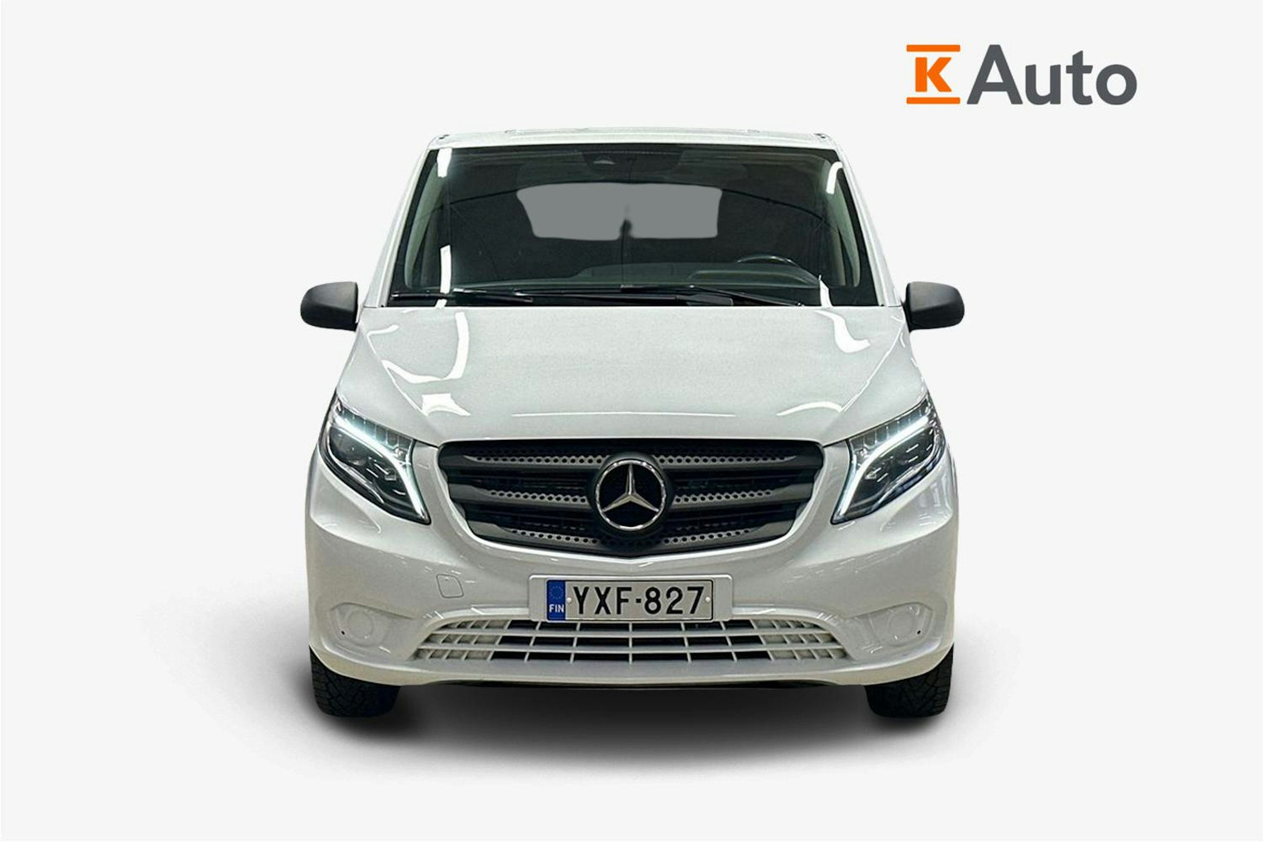 valkoinen Mercedes-Benz Vito 2020 kuva 4.