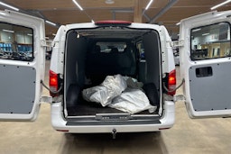 valkoinen Mercedes-Benz Vito 2020 kuva 11.