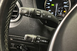 valkoinen Mercedes-Benz Vito 2020 kuva 16.