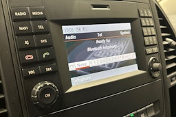 valkoinen Mercedes-Benz Vito 2020 kuva 19.