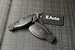 valkoinen Mercedes-Benz Vito 2020 kuva 21.