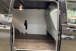 musta Mercedes-Benz Vito 2020 kuva 23.
