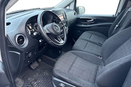 harmaa Mercedes-Benz Vito 2020 kuva 3.