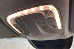 vihreä Mercedes-Benz Vito 2021 kuva 24.