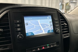 vihreä Mercedes-Benz Vito 2021 kuva 12.