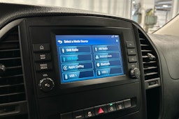 vihreä Mercedes-Benz Vito 2021 kuva 14.