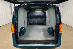 vihreä Mercedes-Benz Vito 2021 kuva 19.
