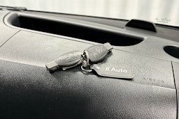 vihreä Mercedes-Benz Vito 2021 kuva 21.