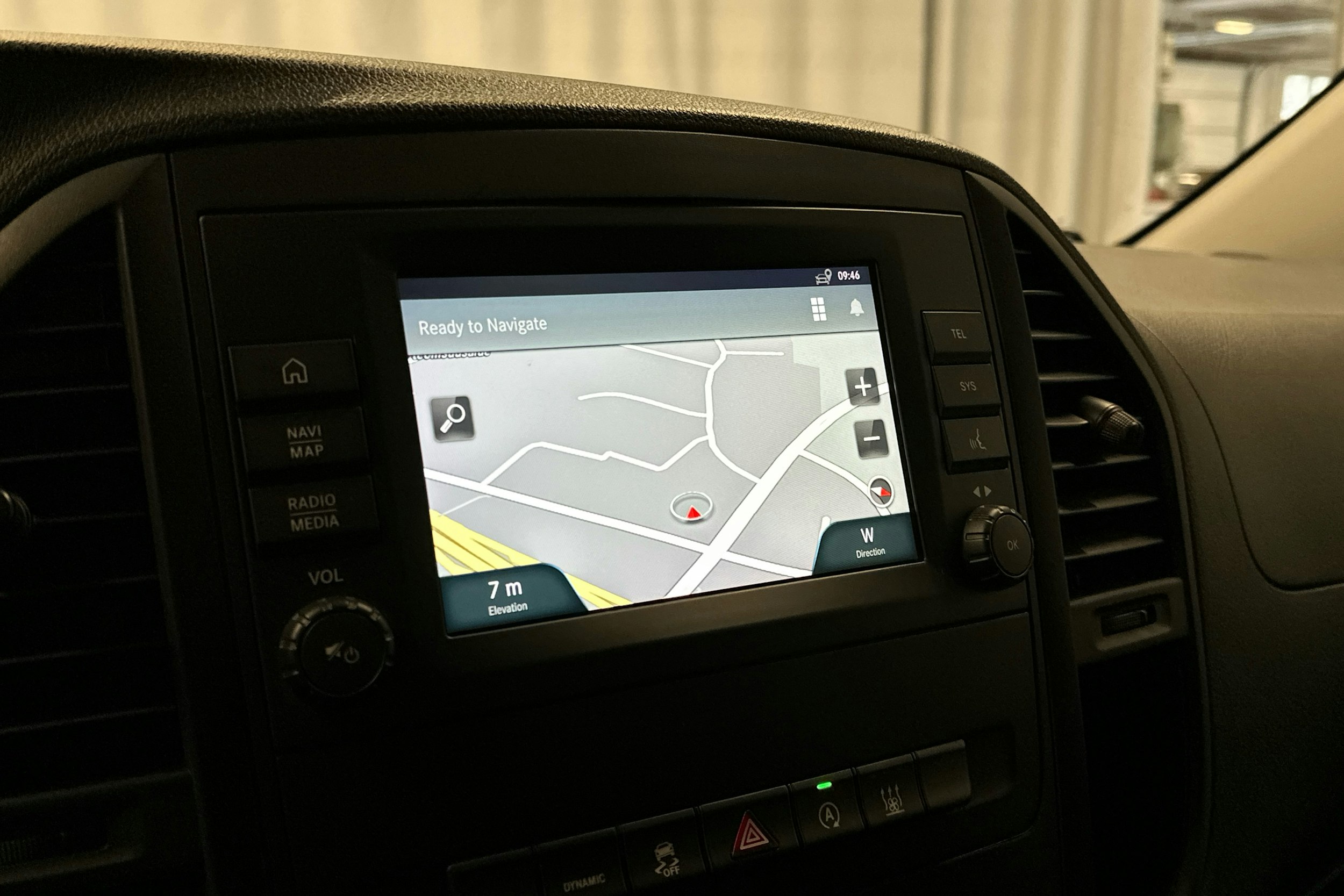 vihreä Mercedes-Benz Vito 2021 kuva 12.