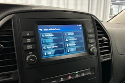 vihreä Mercedes-Benz Vito 2021 kuva 14.