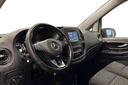 valkoinen Mercedes-Benz Vito 2021 kuva 3.