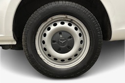 valkoinen Mercedes-Benz Vito 2021 kuva 8.